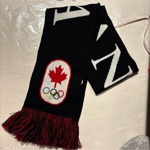Team Canada Canadian Tire Torch bearer Scarf Canadian Olympic And Paralympic